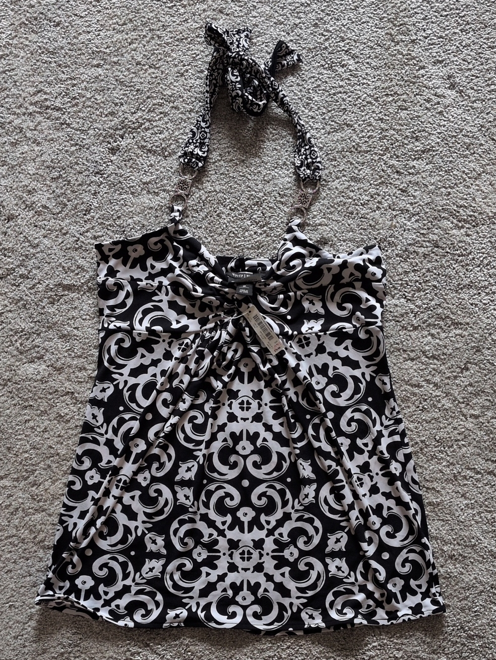 NWT White House Black Market Black And White Patterned Halter Top Size Medium